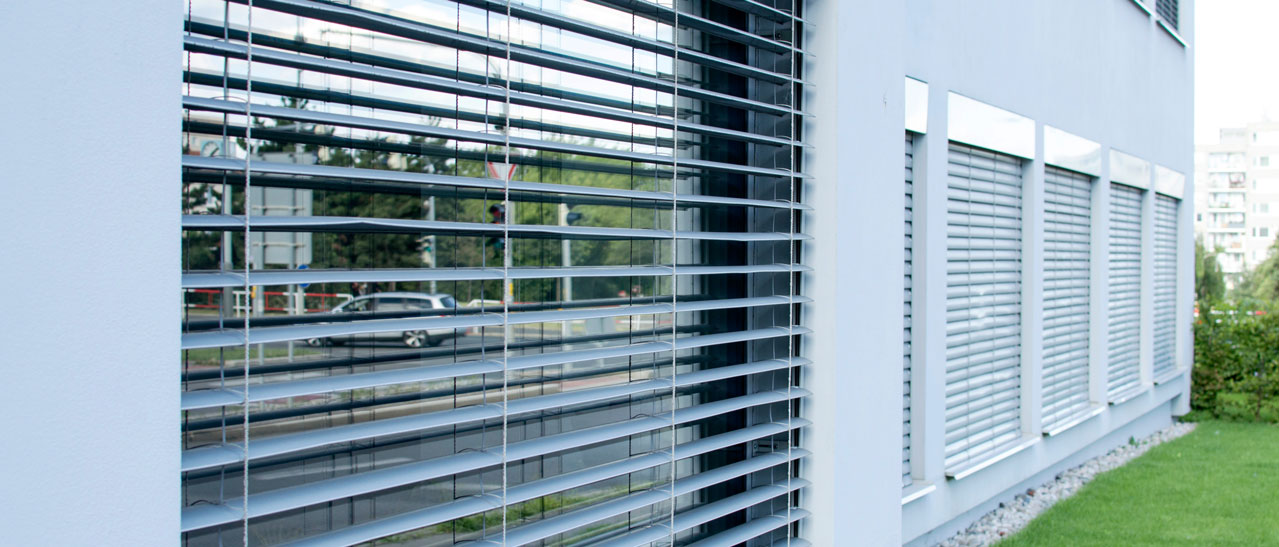 Fenster mit Außenjalousie in Oberösterreich